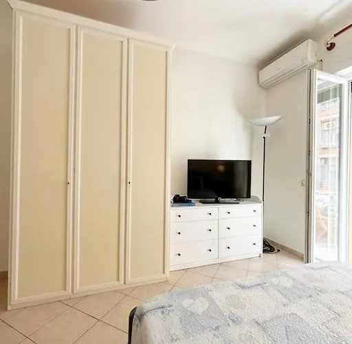 Pr - In Centro A Appartement *